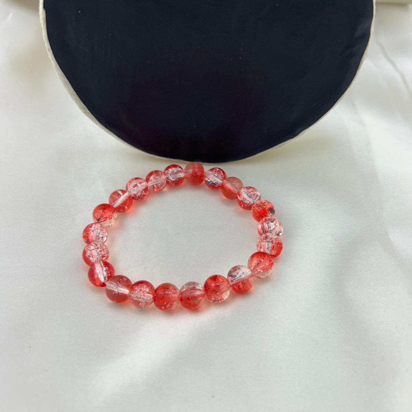 CRACKELED BEADED BRACELET