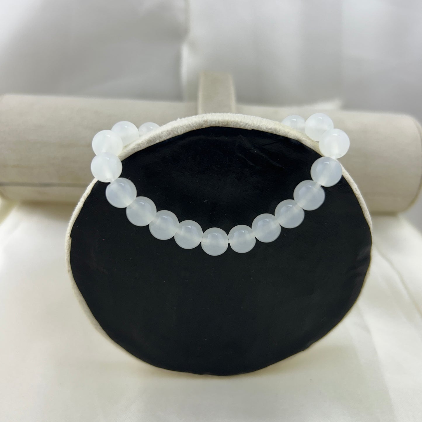Round and smooth moon white crystal bracelet
