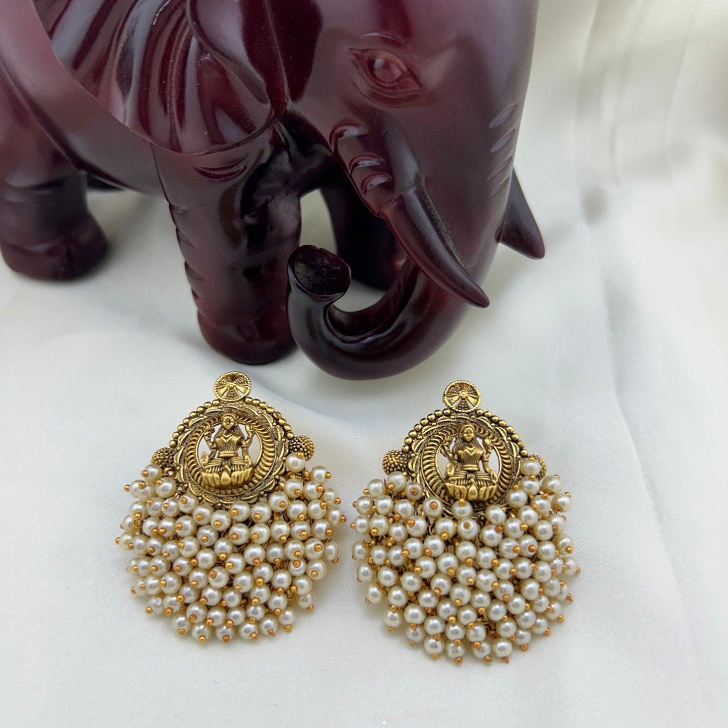 Lakshmi earrings - Heavy studs