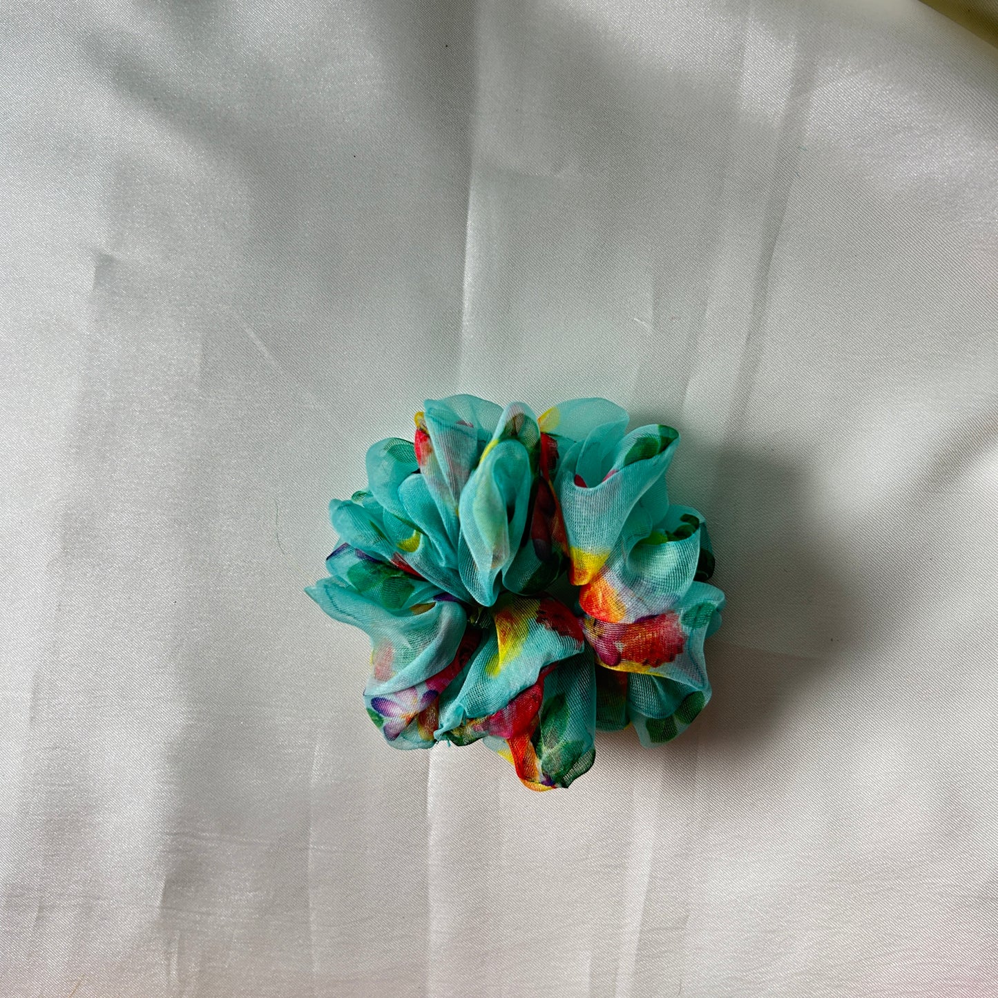 Printed organza scrunchie