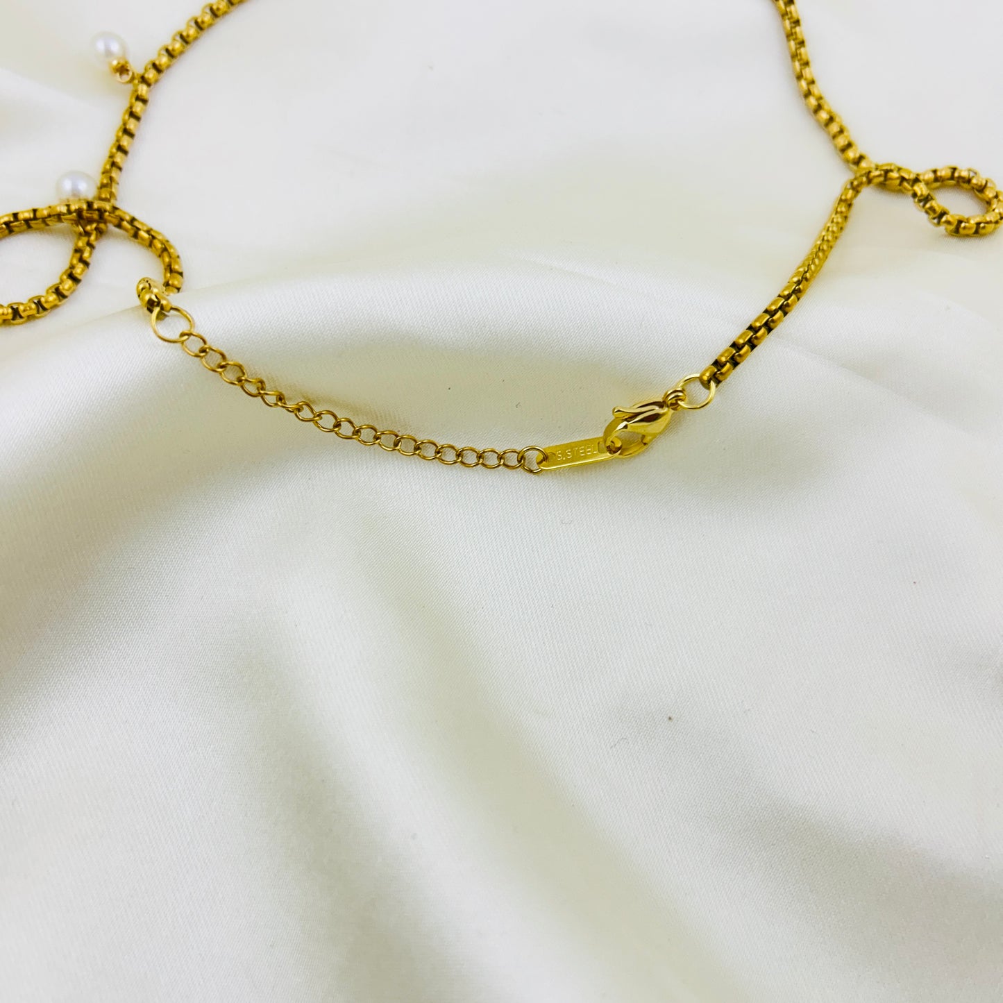 Coastal charm shell pendant and side pearl drop demifine necklace - beach inspired