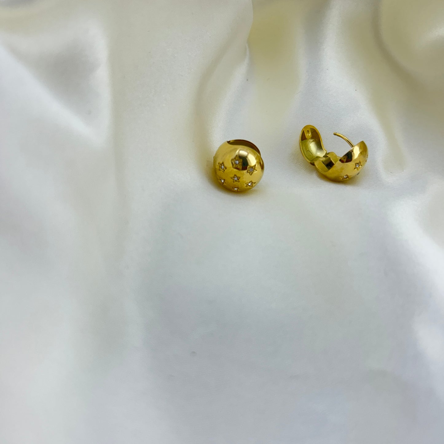 Round clip on studs - hoop earrings