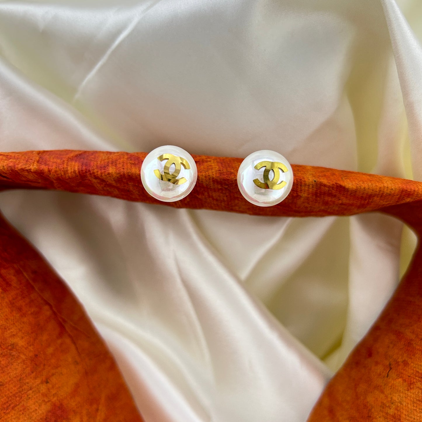 Brand inspired pearl studs - earrings