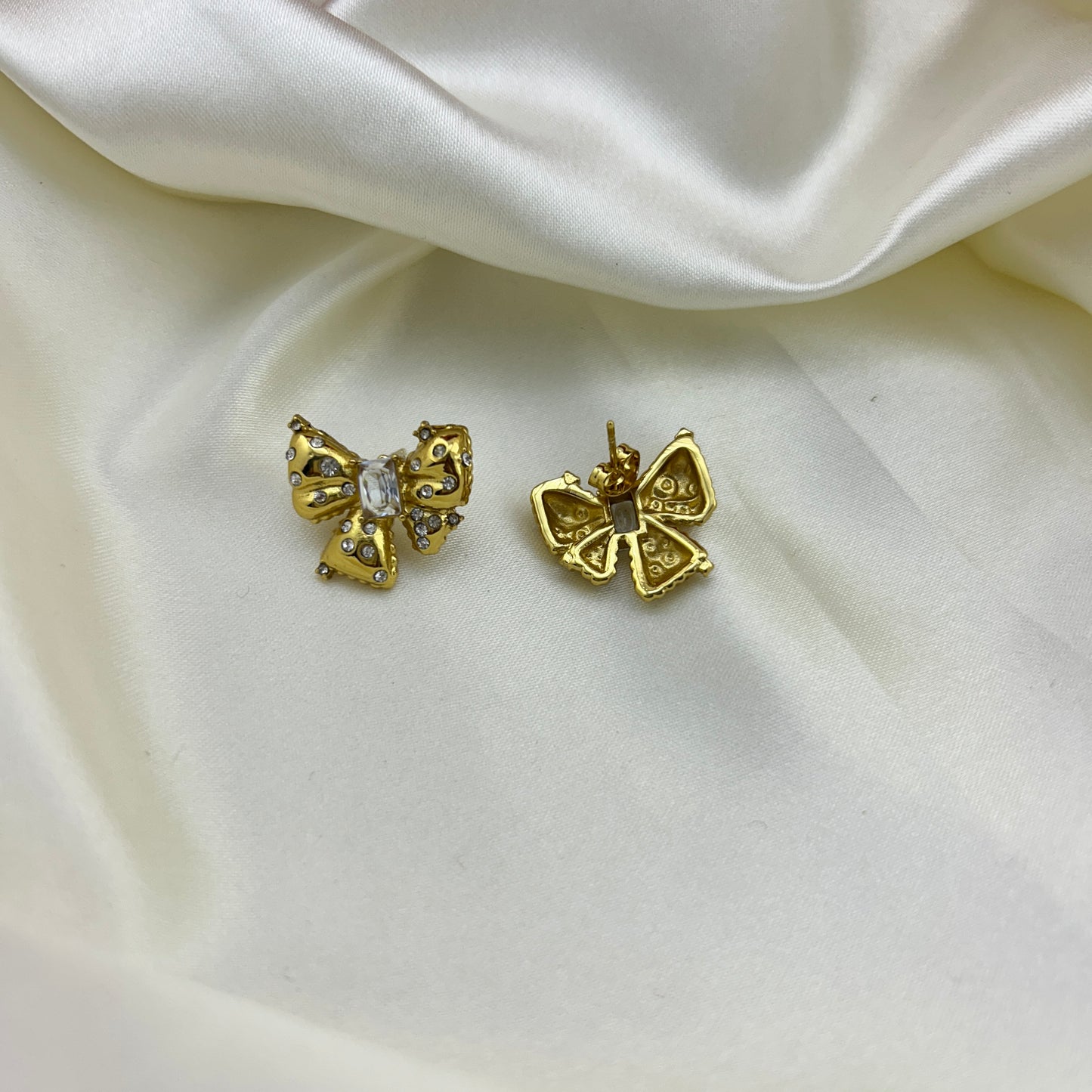 Trendy stone bow studs - earrings