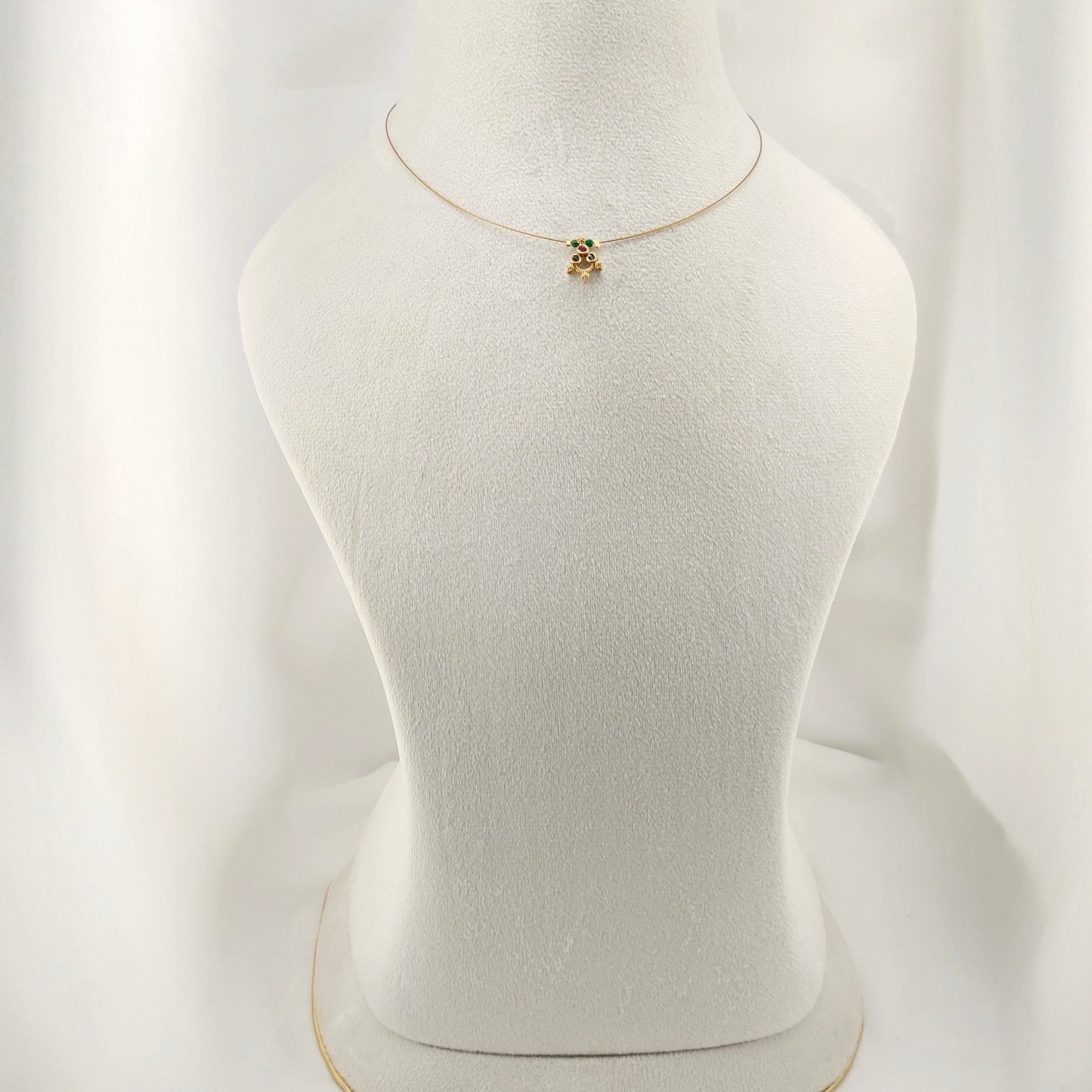 Tiny antique pendant invisible chain