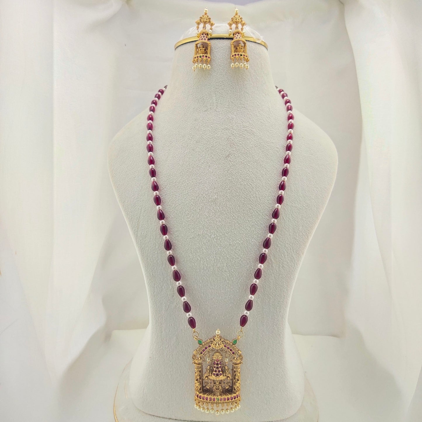 Pearl and maroon beaded Lakshmi long necklace with earrings