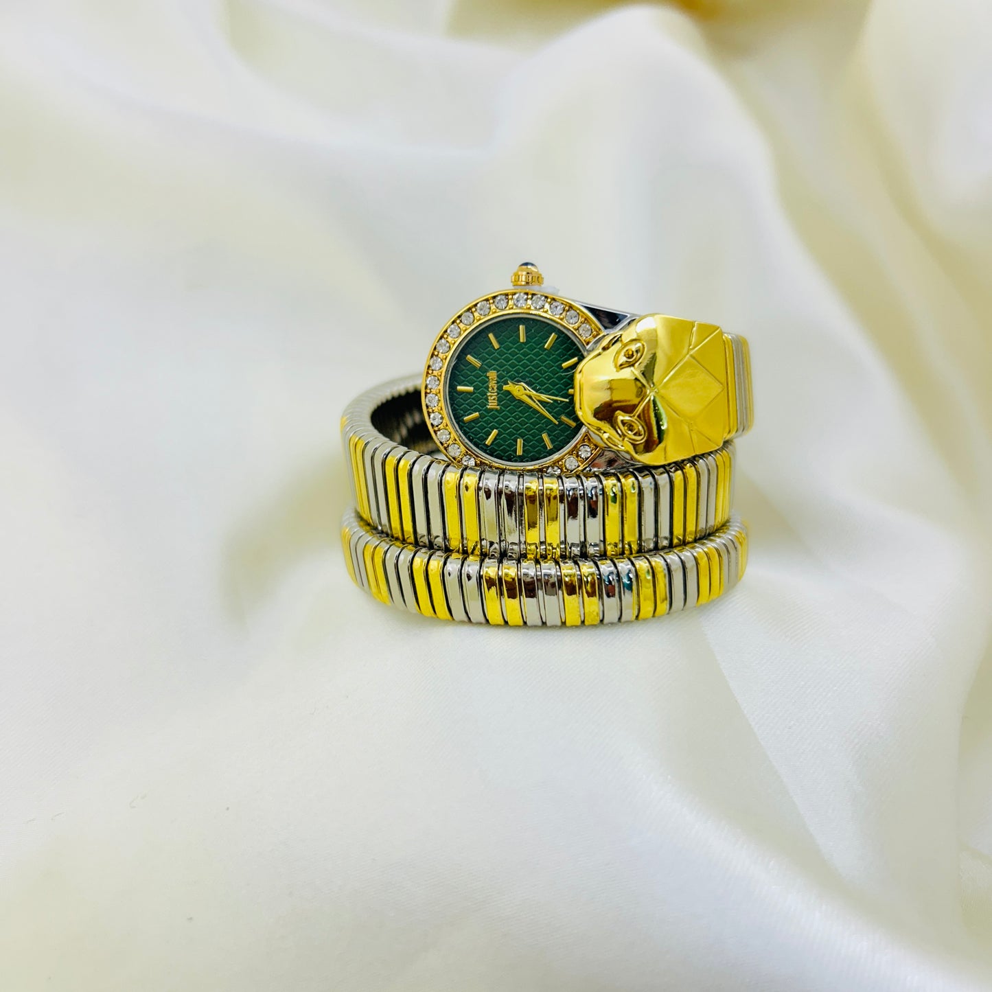 Green Dial Snake Head Watch with Dual-Tone Strap – Limited Serpentine Collection
