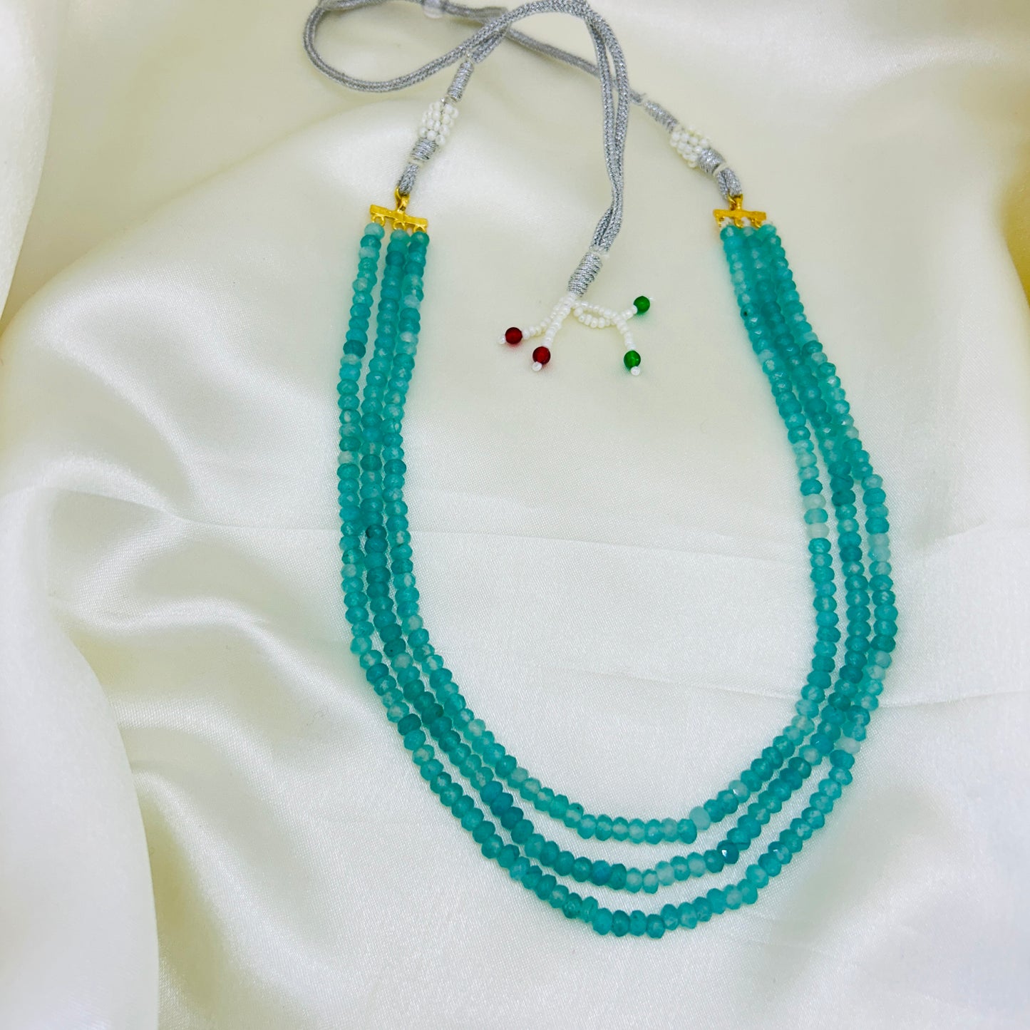 THREE LAYER SKY BLUE ONYX SHORT NECKLACE – MINIMAL HEIRLOOM STYLE