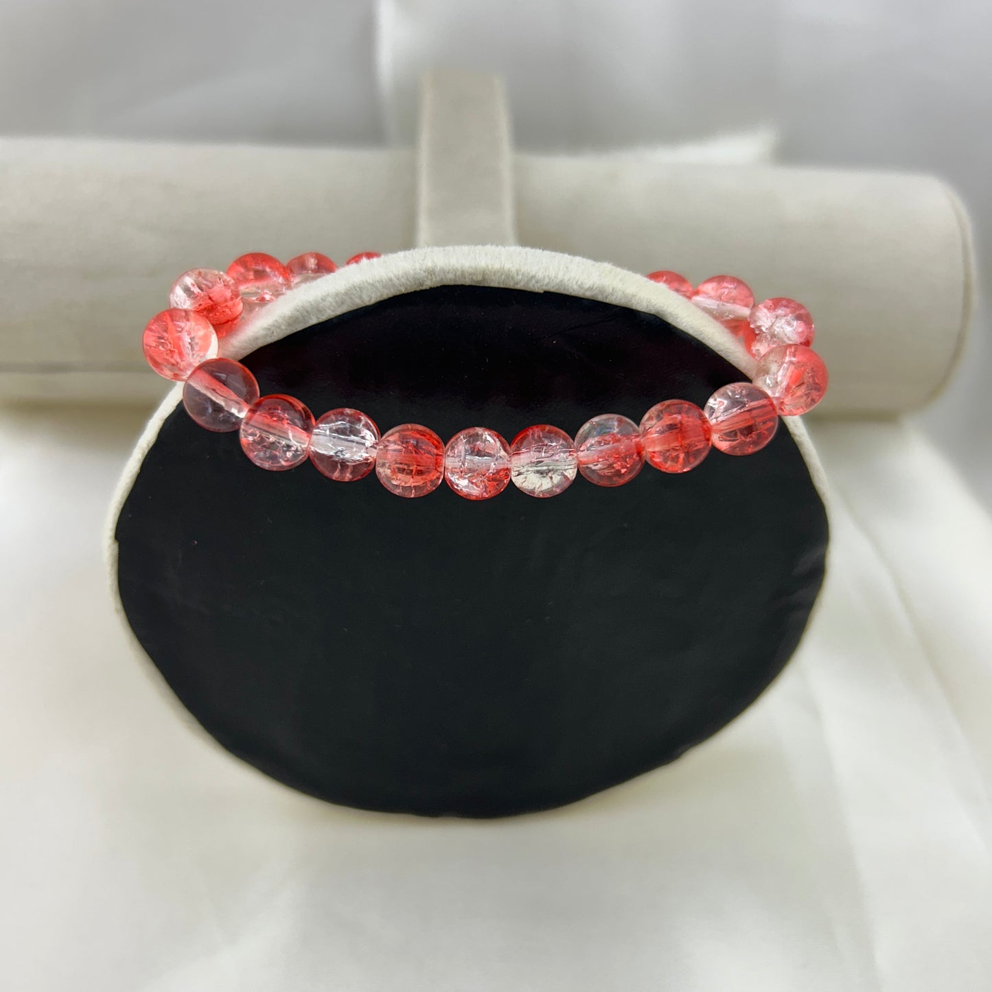 CRACKELED BEADED BRACELET