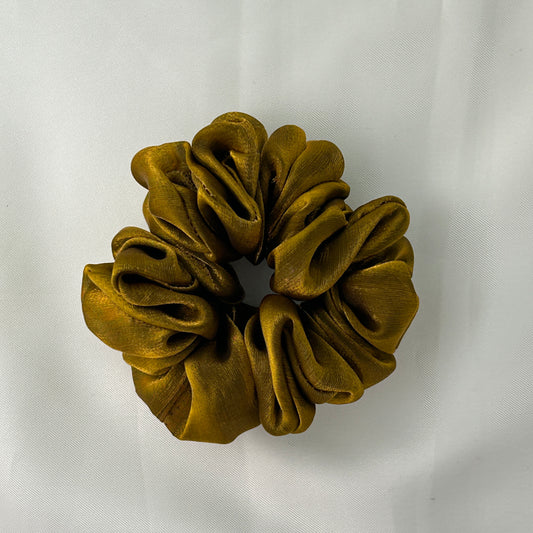 Shimmering silk scrunchie - Olive and golden shade