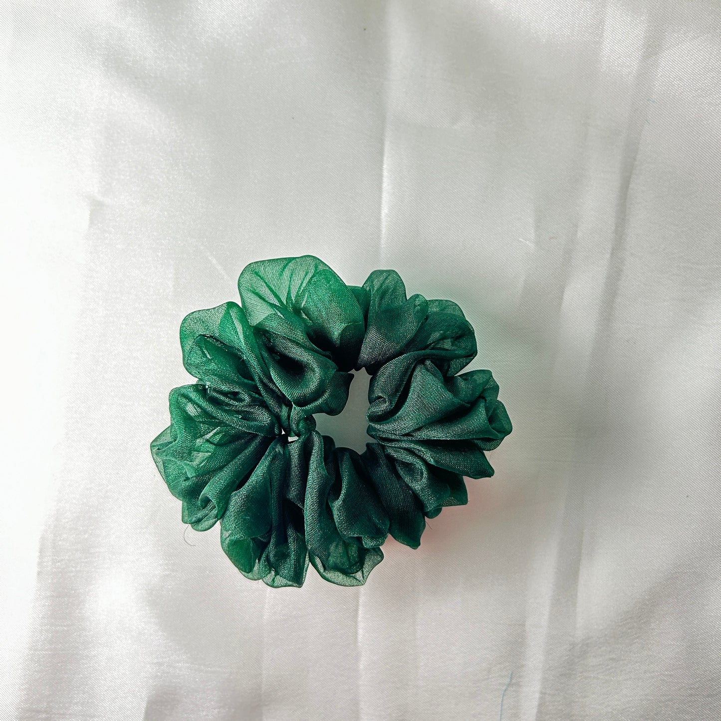 Plain organza scrunchie