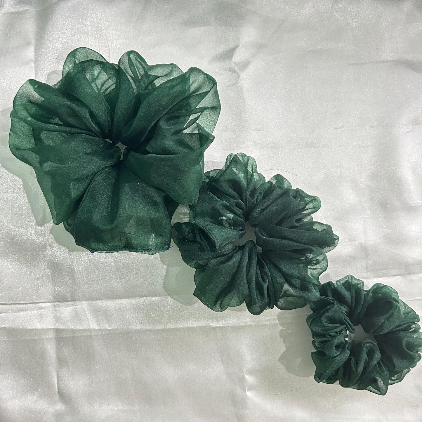 Plain organza scrunchie