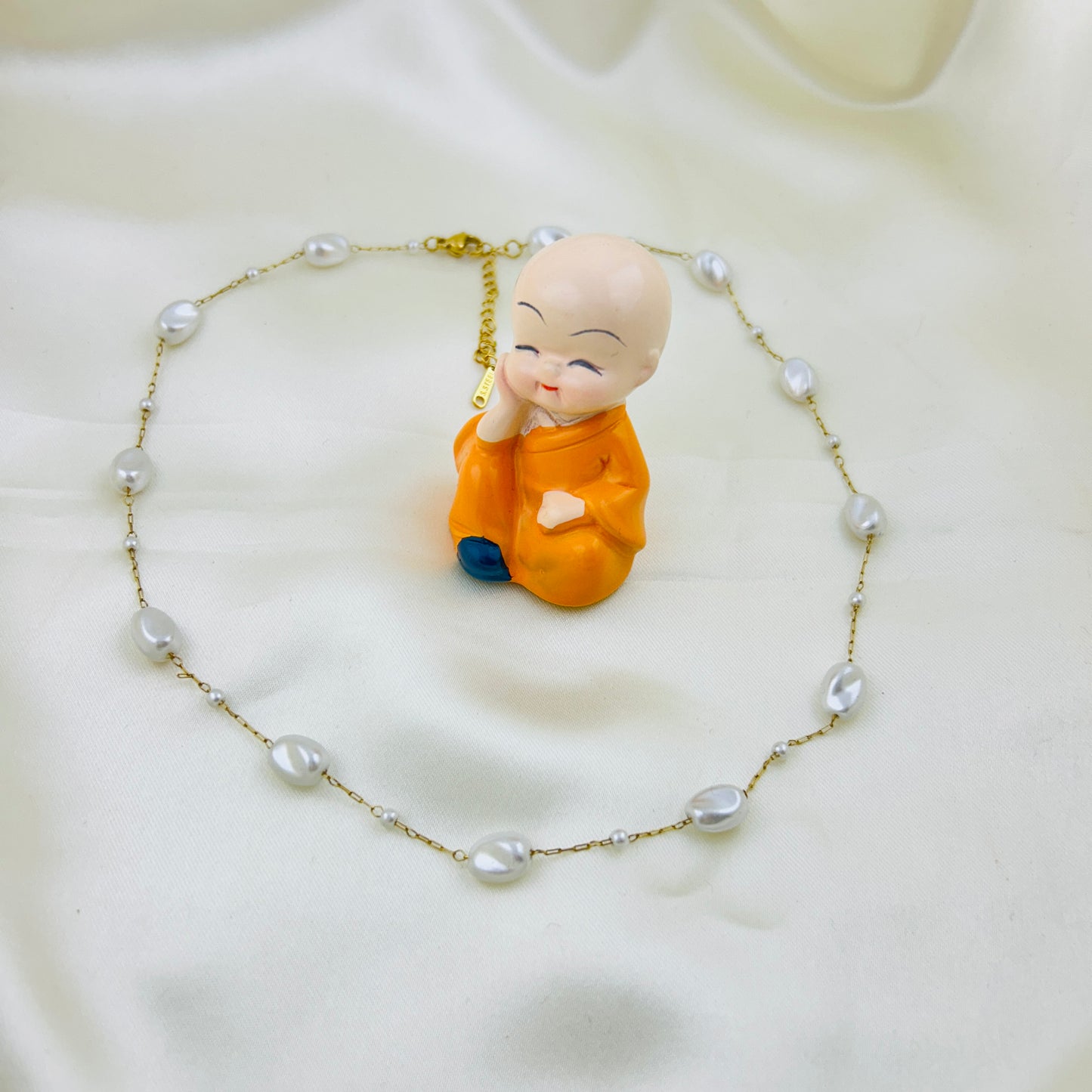 Pearl demifine necklace
