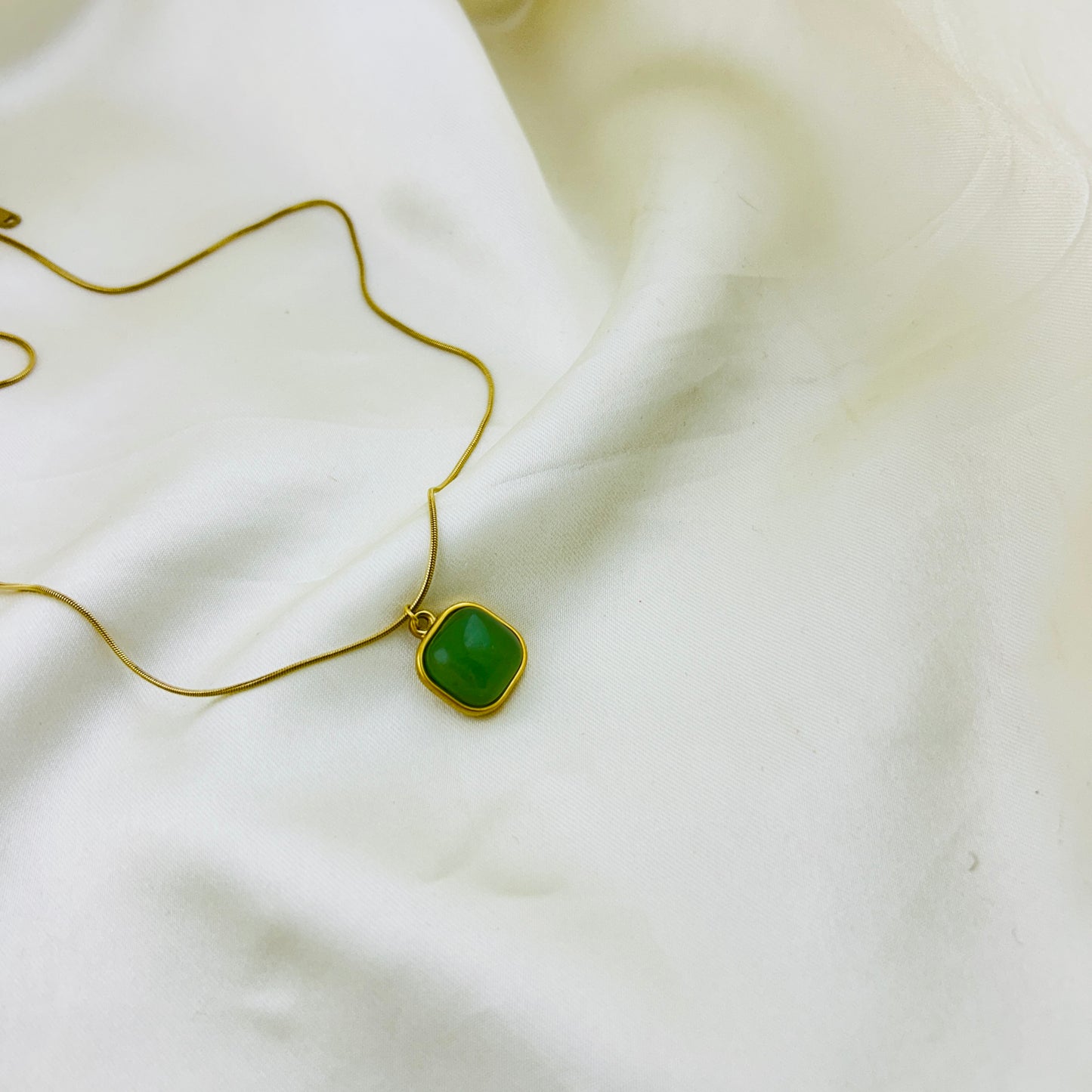 Cubic gemstone pendant demifine necklace