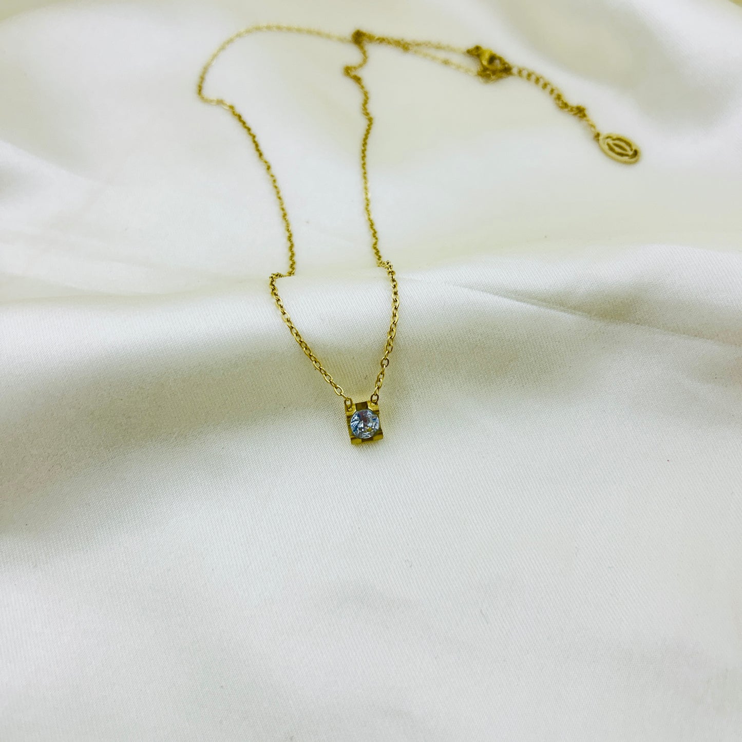 Single stone pendant and chain - demifine necklace