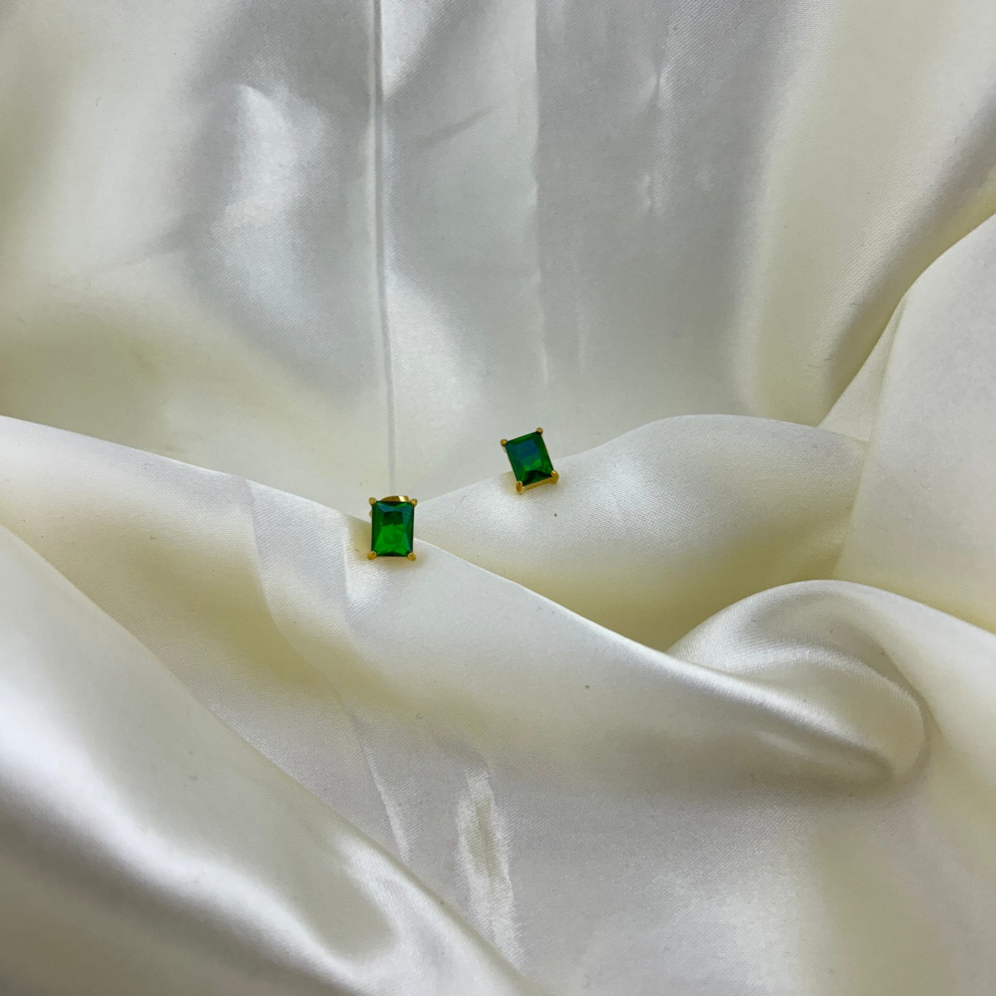 Emerald green stone studs - earrings