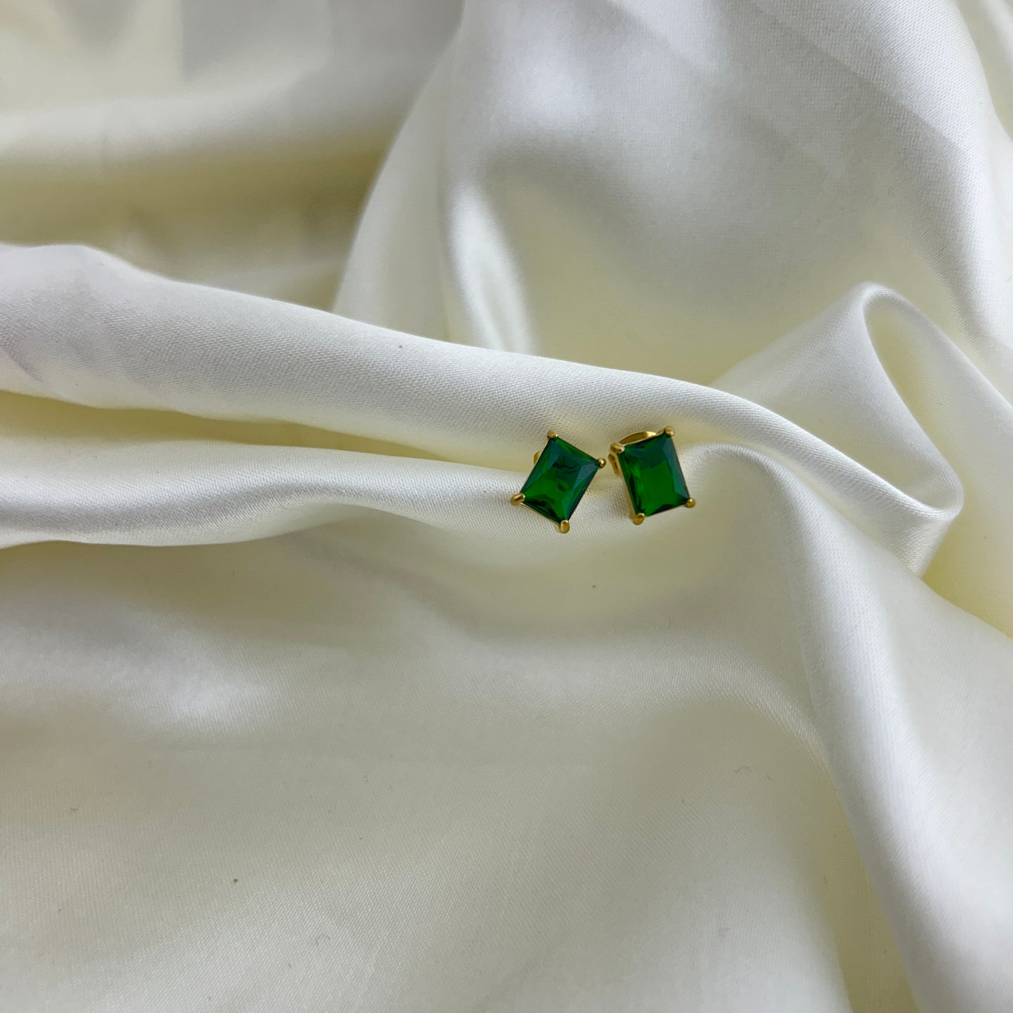 Emerald green stone studs - earrings