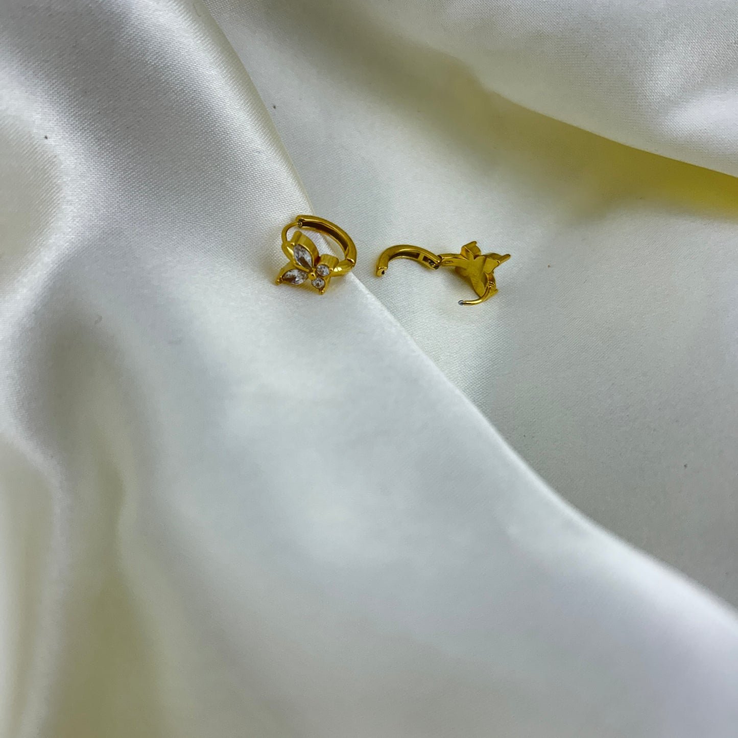 Beautiful butterfly stud like rings - hoop earrings