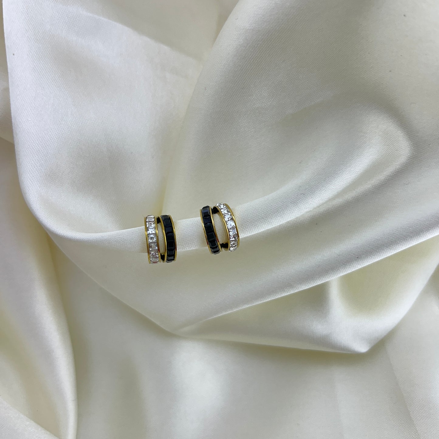 Double round black baguette studs - cuff earrings