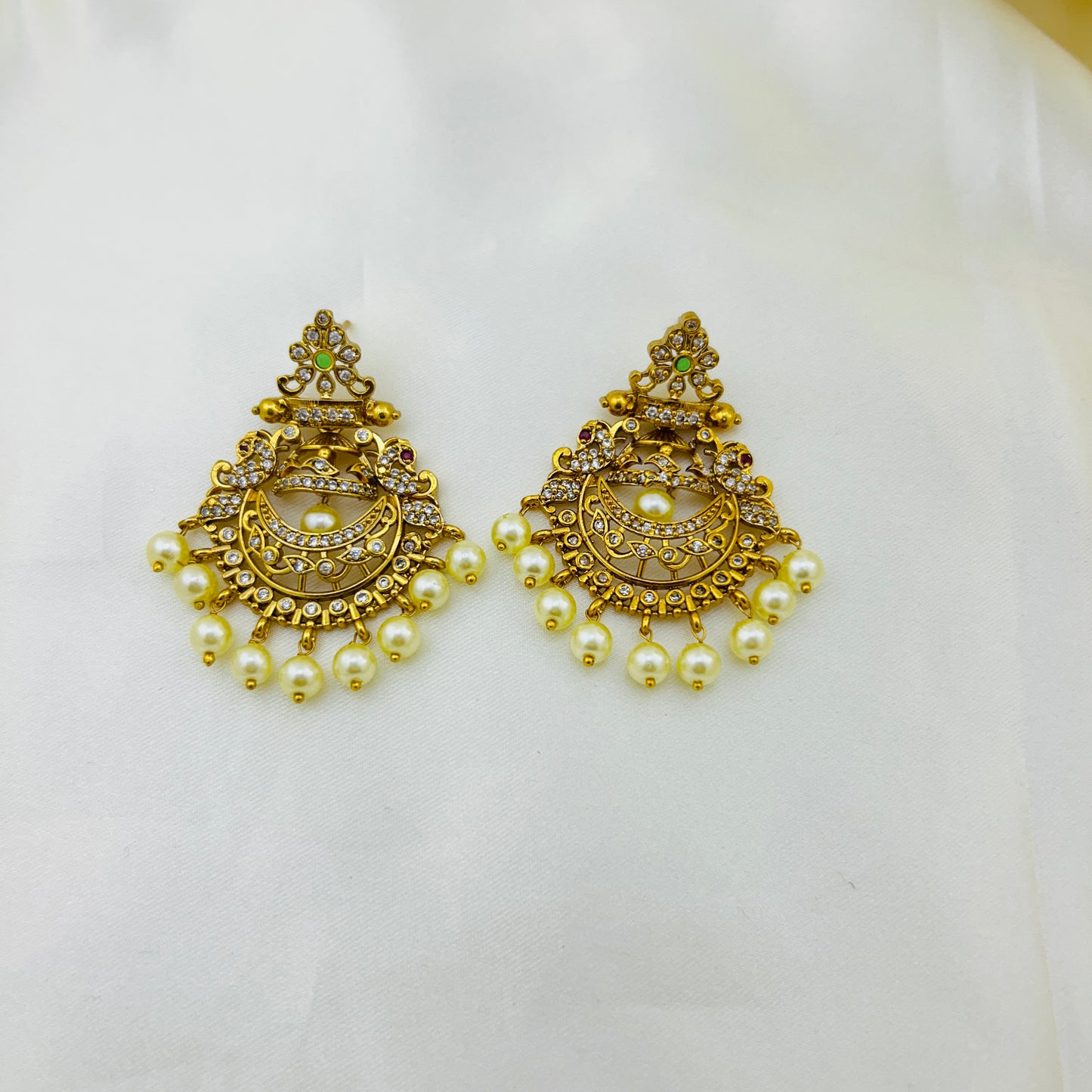 Dark ruby pink onyx long haara with earrings