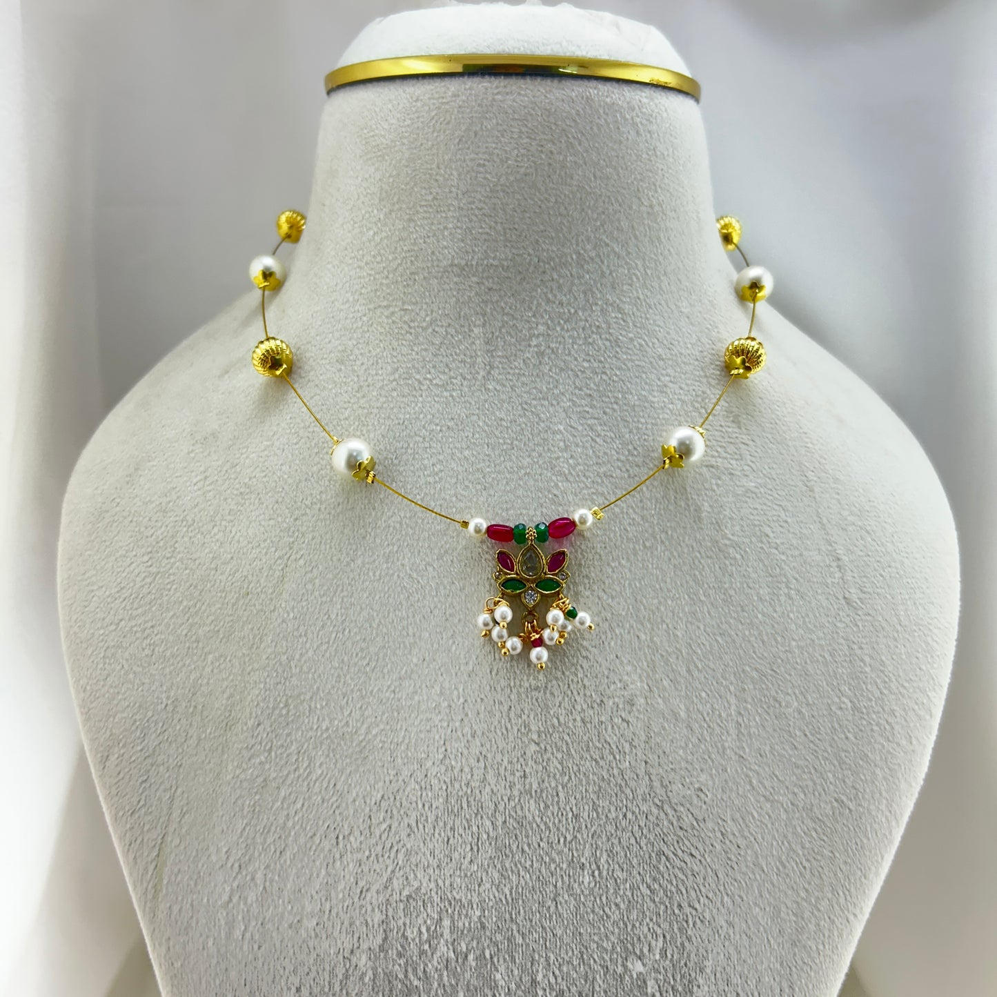 Pearl and gold beads - lotus pendant invisible chain